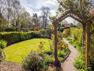 Primrose Cottage - Aylmerton - 1