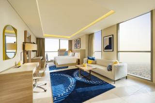 voco Doha West Bay Suites by IHG - 8