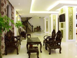 Rain Bow Hotel - Ho Chi Minh City - 9
