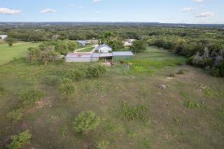 Tiny Town Celsa Hideaway Ranch Animals by Vacation Your Way - Hico - 1