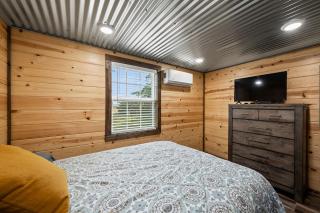 Tiny Town Regulators Bunk House Ranch Animals by Vacation Your Way - Hico - 2