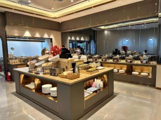 Crystal Orange Hotel Tianjin Jinghai Dongfanghong Road - Tianjin - 2
