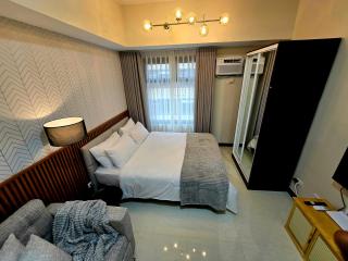 Escalades City Haven One - Manila - 0