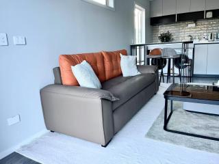 Brand new Lakeside cozy home -  - 3