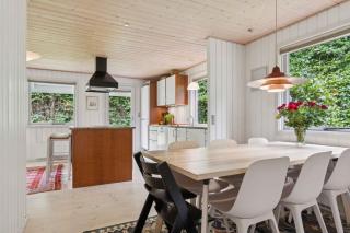 Cozy And Well-Appointed Summer House In Hornbæk - Hornbaek - 1