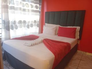 Neo & Ruks Guest Houses parow - - 2