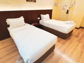 Emart Hotel (Riam) - Miri - 5