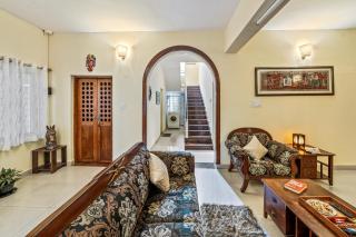 Vintage Haven Leafy Getaway Luxury Villa in Indiranagar by Spacez - Bangalore - 2