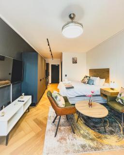 Promise on Nine Palms Century - 2