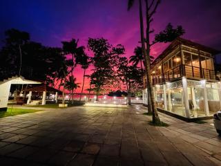 Lavilla Lake Resort And Restaurant - 0