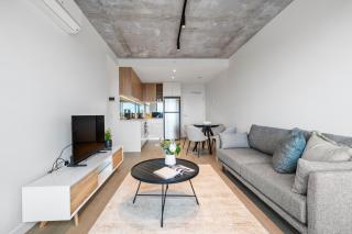 Stunning Southbank 1 bed Free Parking - 9