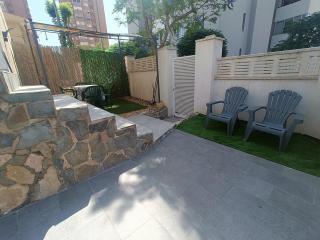 Casa MYA con terreno privado y parking compartido - a 800m de Playa Poniente - 5