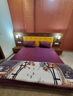 Hotel Nikunj Barsana - Jāmb - 3