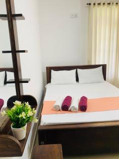 Wilpattu Restaurant & Guest house - 9
