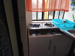 Beautifully furnished studio for short and long term stays -  - 3