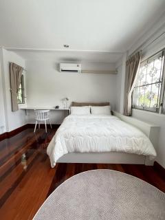 Near Airport 2nd room for 2,8K & 3rd for 1,8K & 4th only 300B INBOX! - - 1