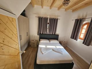 PineSide Rooms - Himare - 4