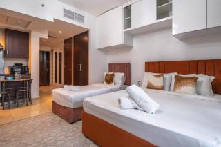 Modern Studio with Twin Beds Downtown Dubai - 8