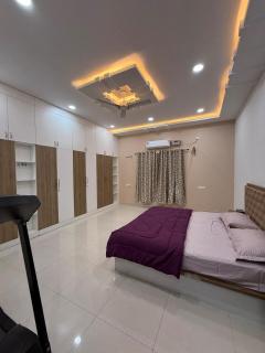 4BHK Modern Apartment - Haiderabad - 9