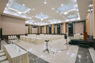 Horison Ultima Sayaga Cibinong - - 8