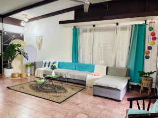 Durrani CozyHouse 5mins walk from the beach - San Juan - 1