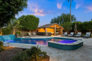 Agave - Paradise Valley Biltmore area luxury home and amazing pool family friendly - Phoenix - 9
