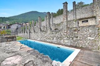 Magnolia House With Shared Pool - 9