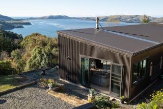 Manu Heights Retreat, tranquil luxury, views and privacy - Dunedin - 0