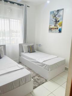 2 Beed Room in Buxton Point Mombasa - Mombasa - 2