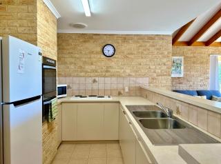 Cliffs Unit 1 - Kalbarri,WA - Kalbarri - 7