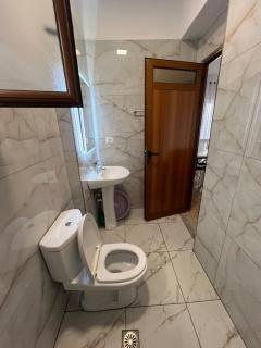 Cozy Corner Apartment - Sarandë - 7
