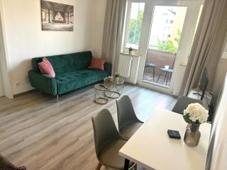 GÖH-moderne Wohnung in zentraler Lage, Balkon, self-check-in, WLAN, Netflix, DisneyPlus - Hannover - 8