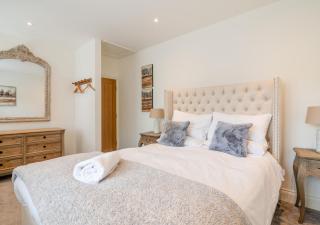 The Coachmen - West Bradford - 1