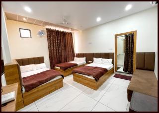 HOTEL G- RESIDENCY Near Shri Mahakaleshwar Jyotirlinga Temple - Railway Station Ujjian - Fully Air Conditioned And Spacious Room - Excellent Service Recommended - Ujjain - 0