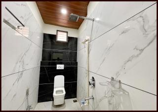 HOTEL G- RESIDENCY Near Shri Mahakaleshwar Jyotirlinga Temple - Railway Station Ujjian - Fully Air Conditioned And Spacious Room - Excellent Service Recommended - Ujjain - 6