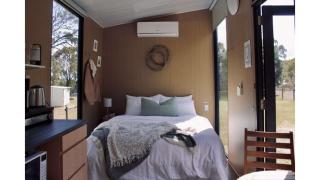 El Caballo Tiny Escape by Tiny Away - - 7