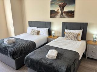 Three Bedroom Apartment Athlone - Athlone - 6