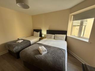 Three Bedroom Apartment Athlone - Athlone - 5