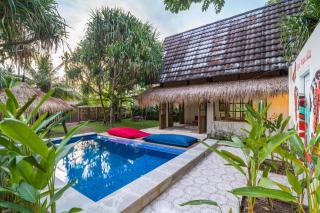Villa Kupu-Kupu, private pool & lush garden - Gili Air - 1
