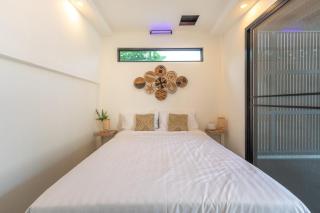 V211 Rooftop Zen 3BR Modern Pool Villa, Rawai - Ban Saiyuan (1) - 2