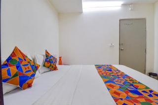 FabExpress Himalaya Inn - Ahmedabad - 7