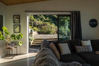Manu Heights Retreat, tranquil luxury, views and privacy - Dunedin - 2