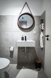 2 BR Apartment - ZENTRAL - KÜCHE - BALKON - WIFI - NETFLIX - BUSINESS - KAFFE - PARKHAUS - Wiesbaden - 6