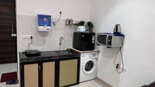 The cozy cabin studio apartments #10 - Mumbai - 0