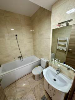 AQUA Summerland Apartments - Mamaia - 1
