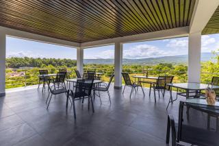 ALLIANCE Hotel NEW 2025 -Breakfast and pool included - Solotvino - 8