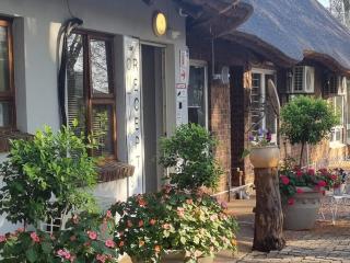 Stay@Sparks Guesthouse - Lephalale - 7