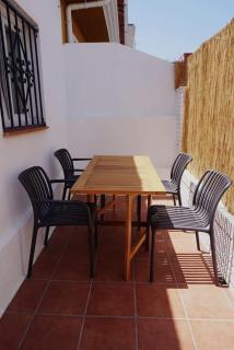 Casa a 150 metros de la playa con patio en El Palo - Málaga - 8