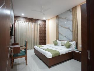 Hotel Saina stay Inn - - 6