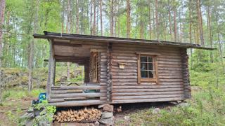 Metsäsydän mökki 3 Vinksinvonksin - - 0